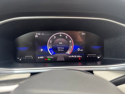2025 Volkswagen Taos SE