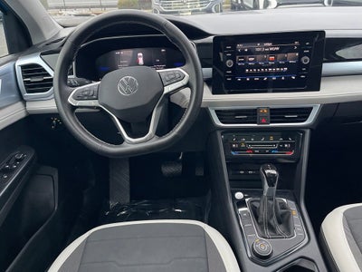 2025 Volkswagen Taos SE