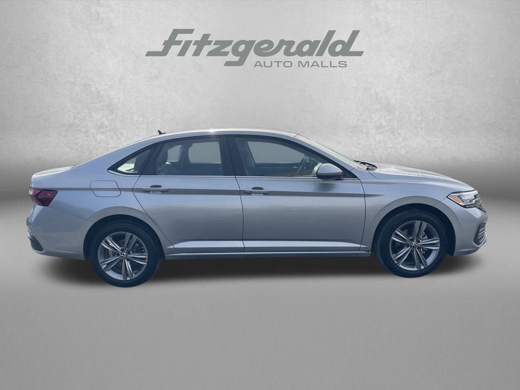 2024 Volkswagen Jetta SE