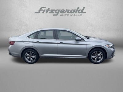 2024 Volkswagen Jetta SE