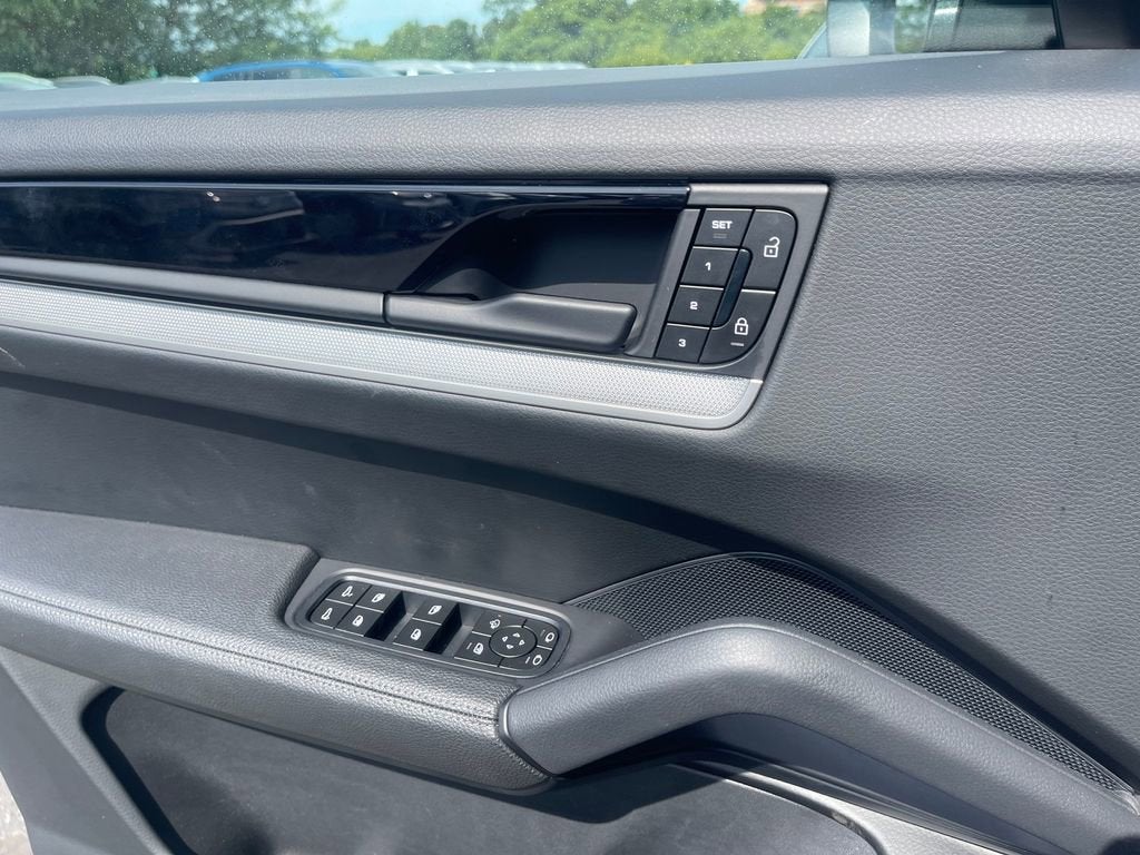 2024 Porsche Cayenne 4DR AWD