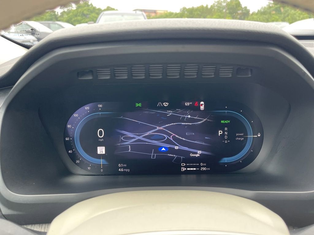 2023 Volvo XC90 Recharge Plug-In Hyb Plus Bright Theme