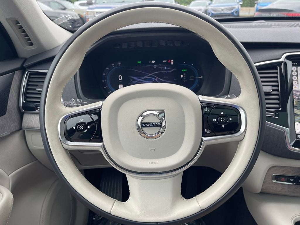 2023 Volvo XC90 Recharge Plug-In Hyb Plus Bright Theme