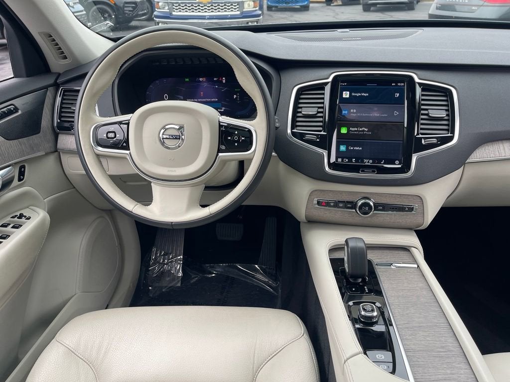 2023 Volvo XC90 Recharge Plug-In Hyb Plus Bright Theme