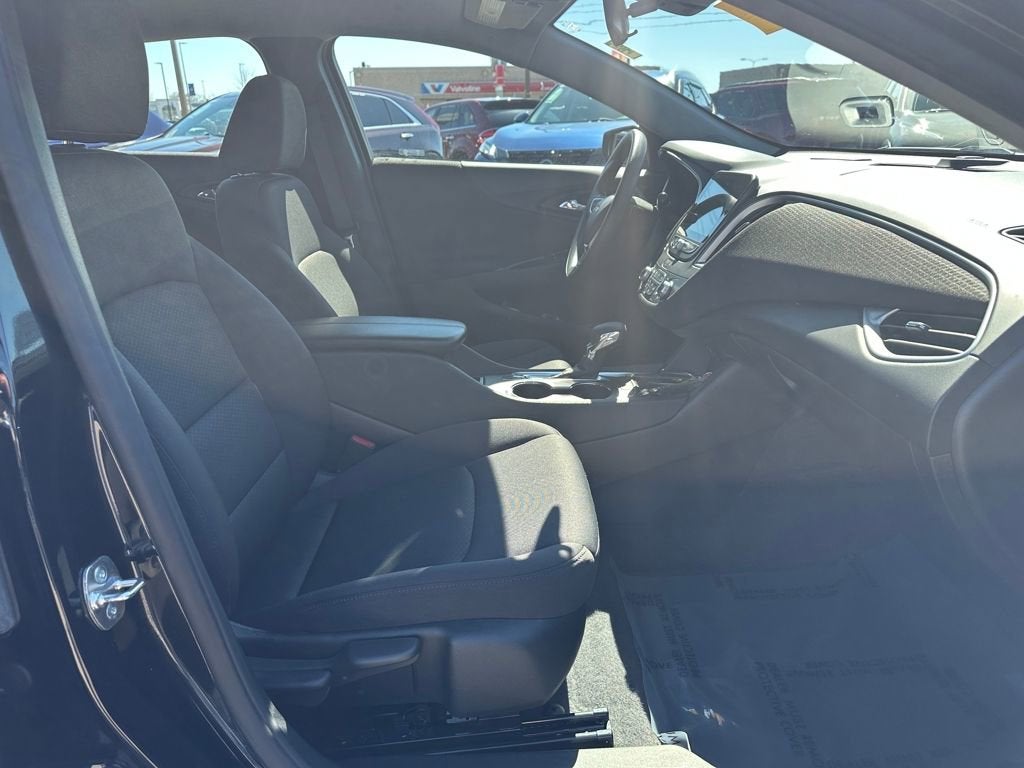 2025 Chevrolet Malibu 1LT