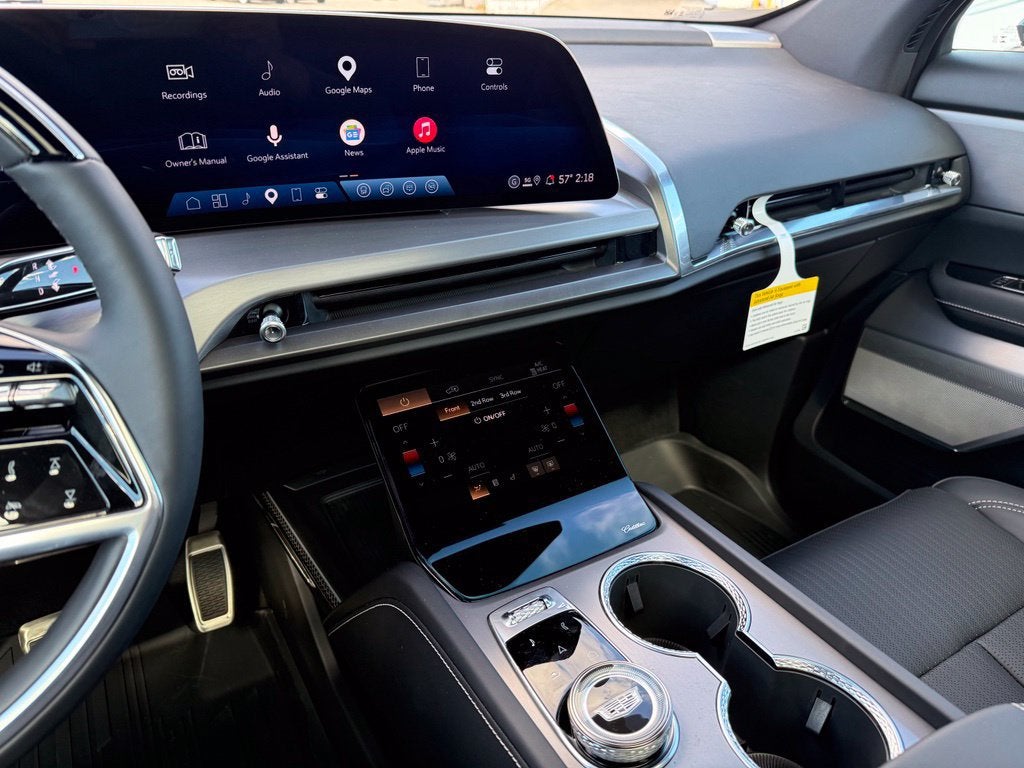 2027 Cadillac VISTIQ Luxury