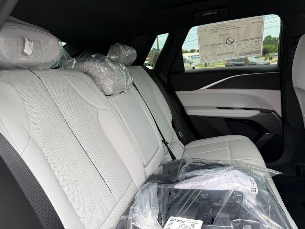2026 Cadillac LYRIQ Luxury