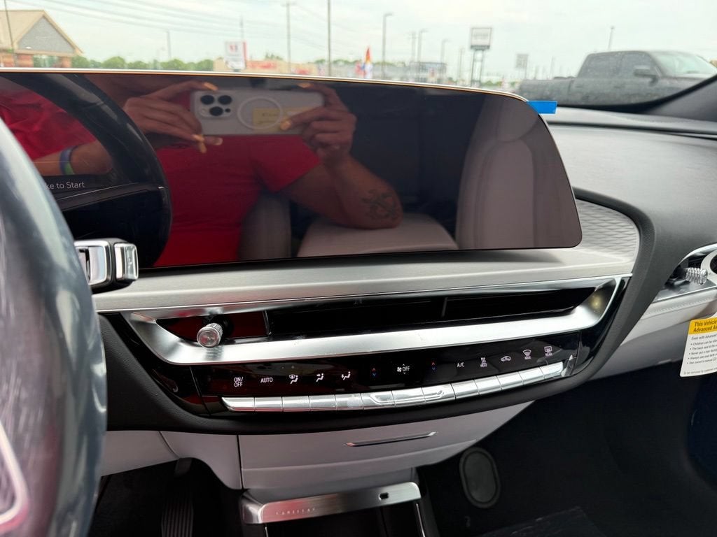 2026 Cadillac LYRIQ Luxury - Photo 22
