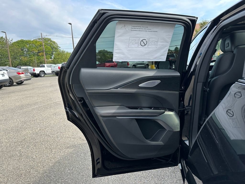 2026 Cadillac LYRIQ V-Series