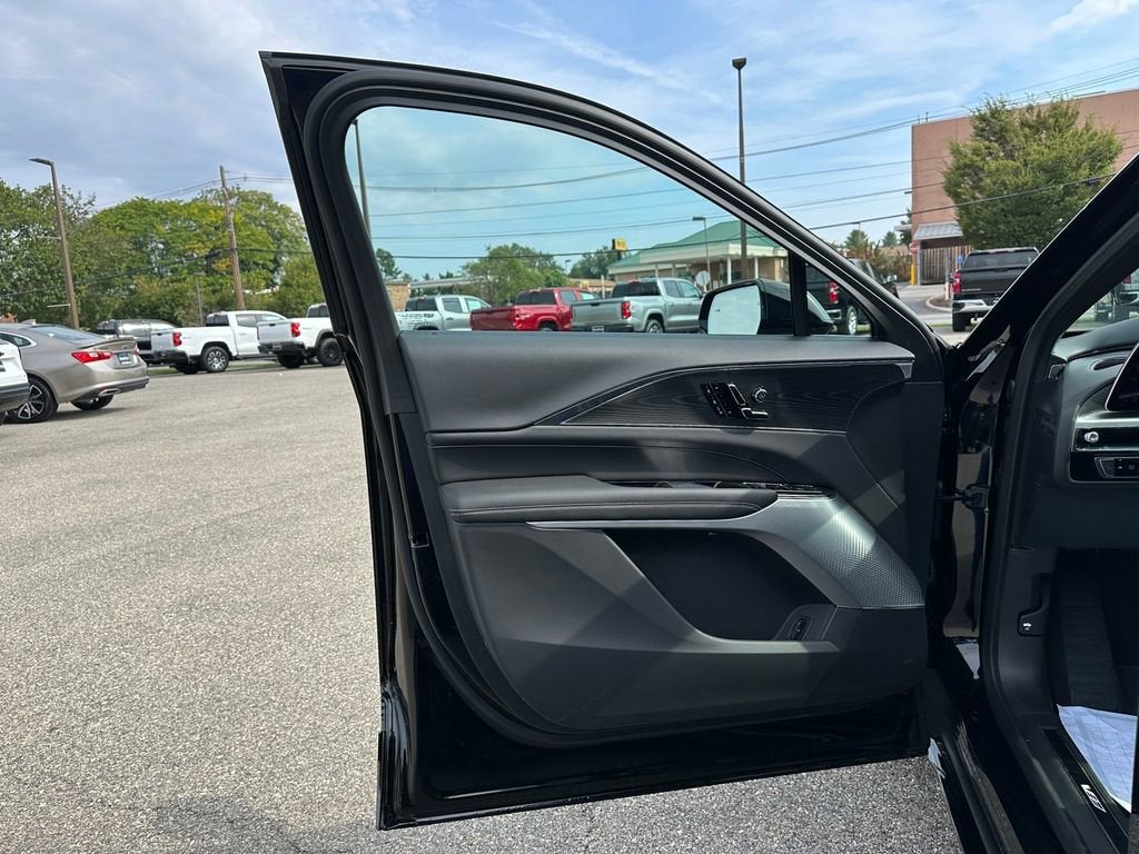 2026 Cadillac LYRIQ V-Series