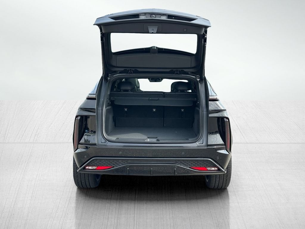 2026 Cadillac LYRIQ V-Series