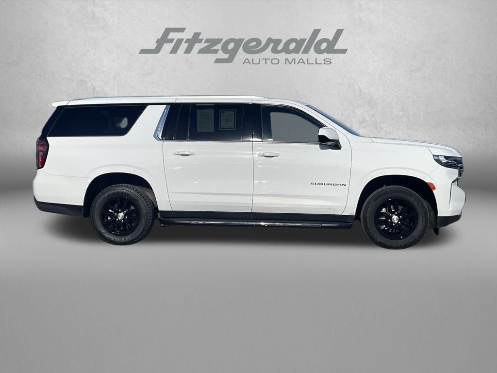 2024 Chevrolet Suburban LT