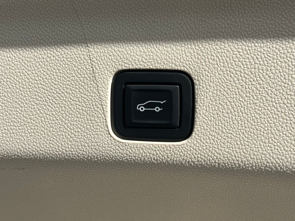 2022 Cadillac Escalade Premium Luxury Platinum