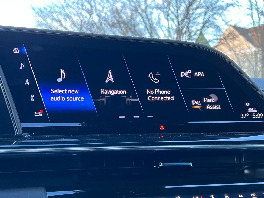 2024 Cadillac Escalade ESV Sport