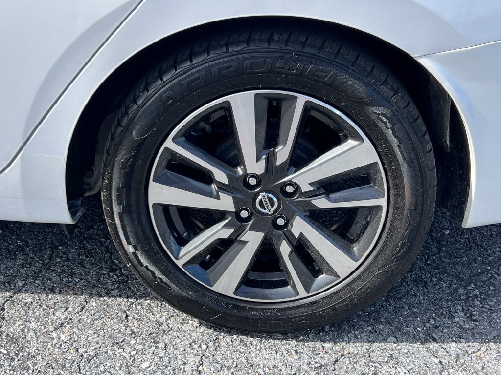 2022 Nissan Versa 1.6 SV