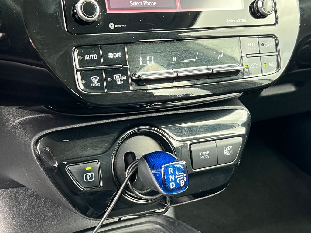2022 Toyota Prius L Eco