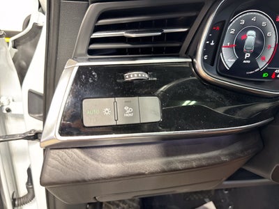 2021 Audi Q7 45 Premium Plus quattro