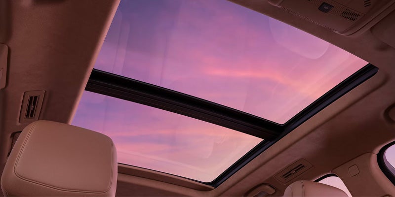 sunroof of Cadillac XT6