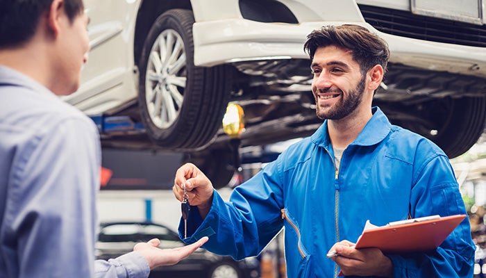 Cadillac service center - Service expert 